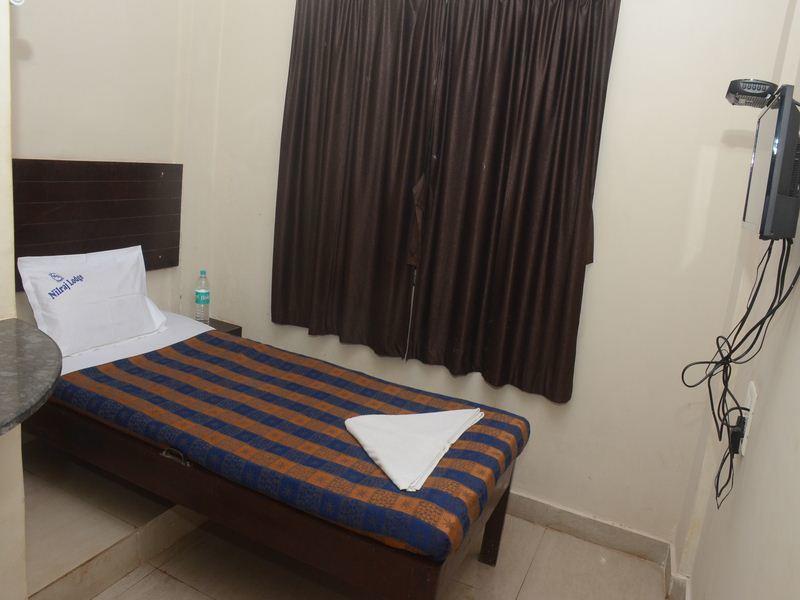 Nilraj Lodge Ratnagiri Ngoại thất bức ảnh