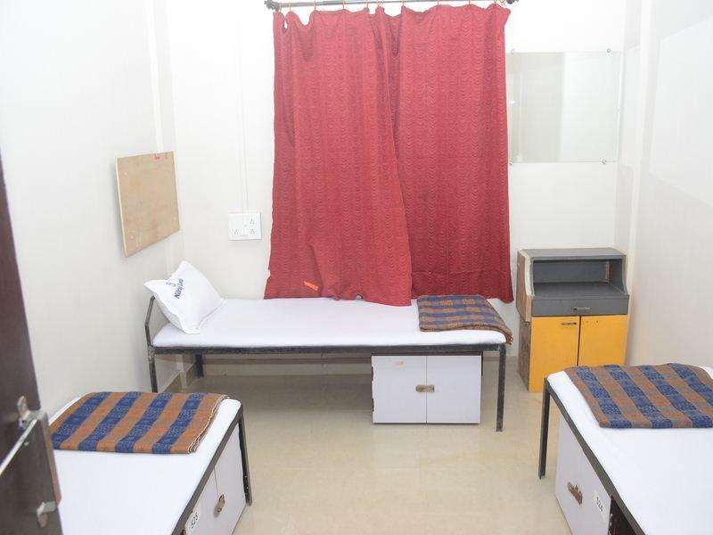 Nilraj Lodge Ratnagiri Ngoại thất bức ảnh
