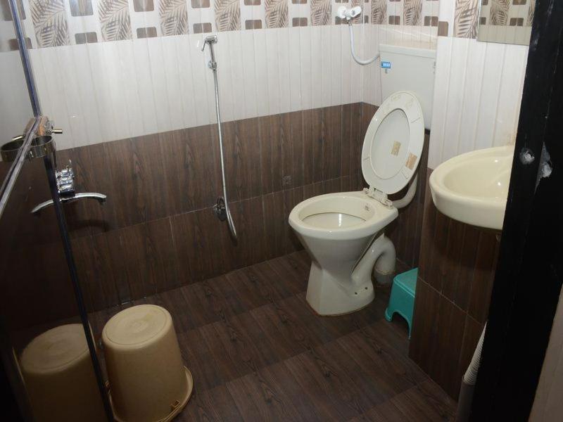 Nilraj Lodge Ratnagiri Ngoại thất bức ảnh