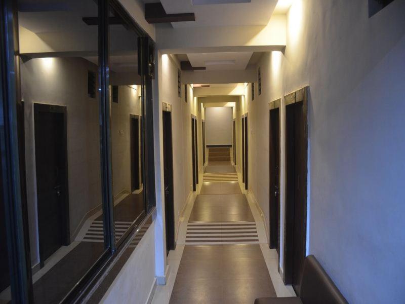 Nilraj Lodge Ratnagiri Ngoại thất bức ảnh